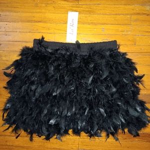 La' Ros feathered skirt